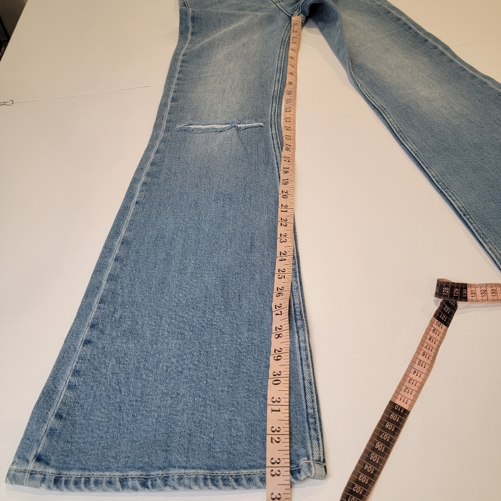 Boyish Denim The Ricky Flare Jean High Rise Light Wash Distressed Size 25 NEW! - Picture 6 of 15